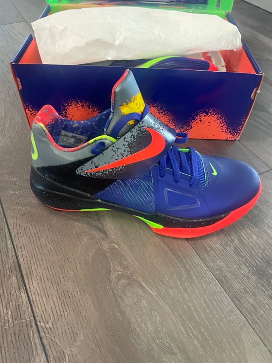 KD Nerf Nike Basketball shoes - Size 10.5 Men’s main image 4
